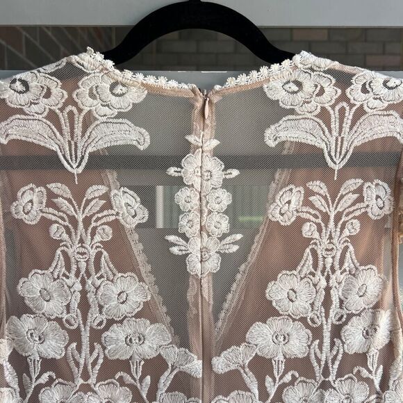 For Love & Lemons 'Salud' Nude Embroidered Mesh Mini Dress Size L - Picture 5 of 8